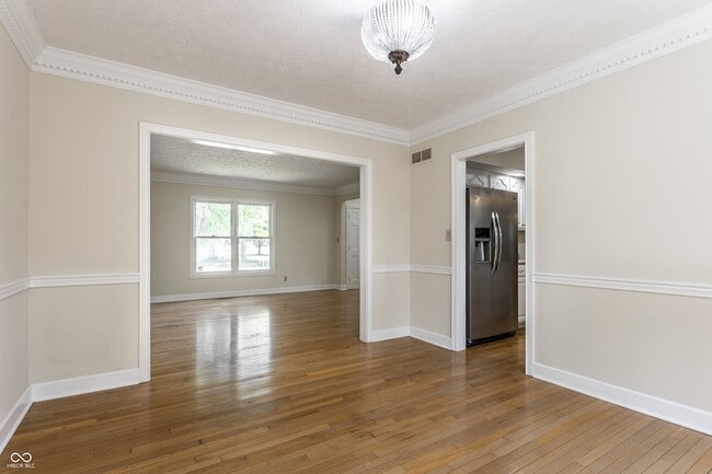 Building Photo - 795 Grace Dr