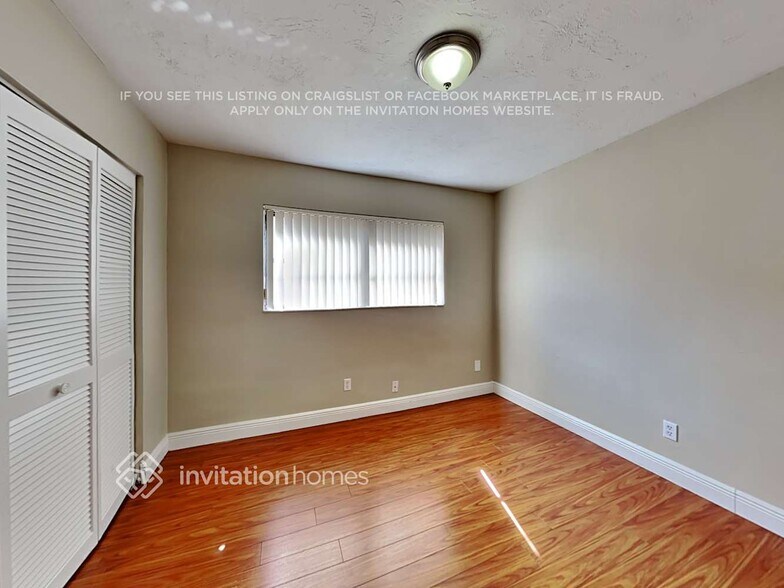 Building Photo - 11736 SW 59th St