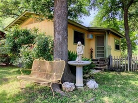 Building Photo - 501 York Creek Rd