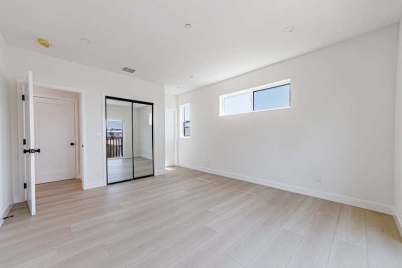 Building Photo - 1332 Tamarind Ave