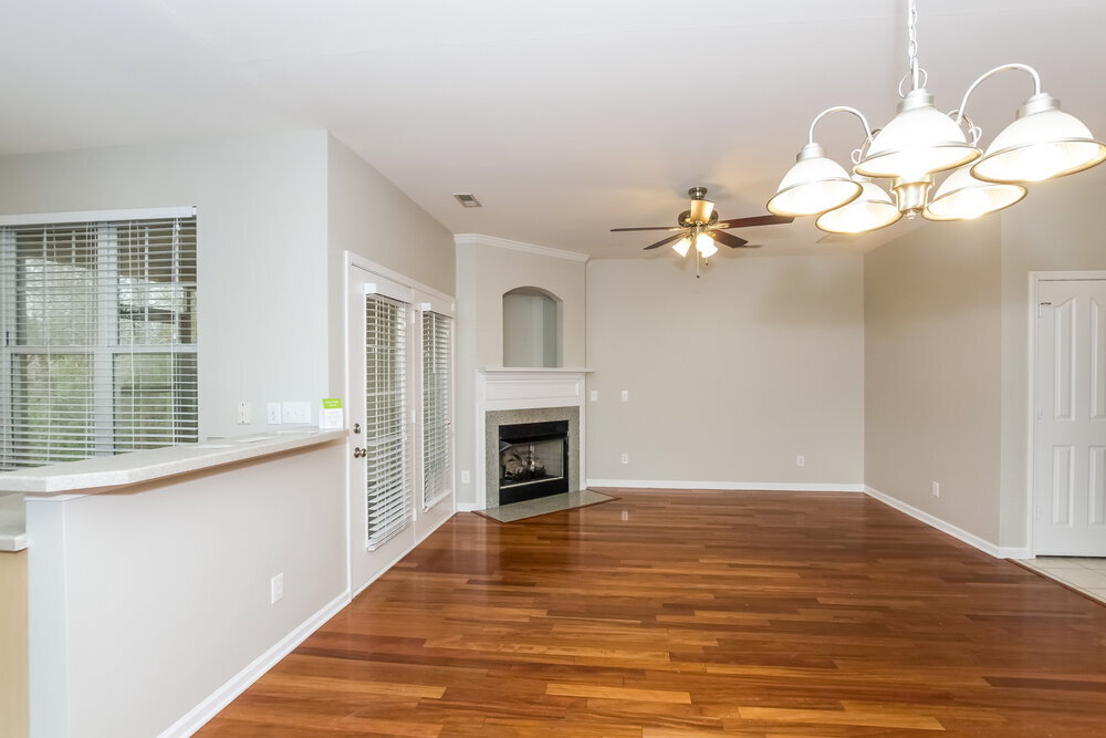 Building Photo - 10926 Princeton Commons Dr
