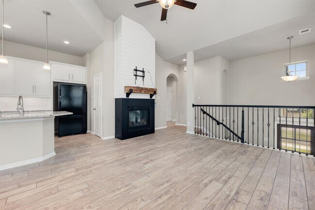 Building Photo - 5206 Pr Ter Ln