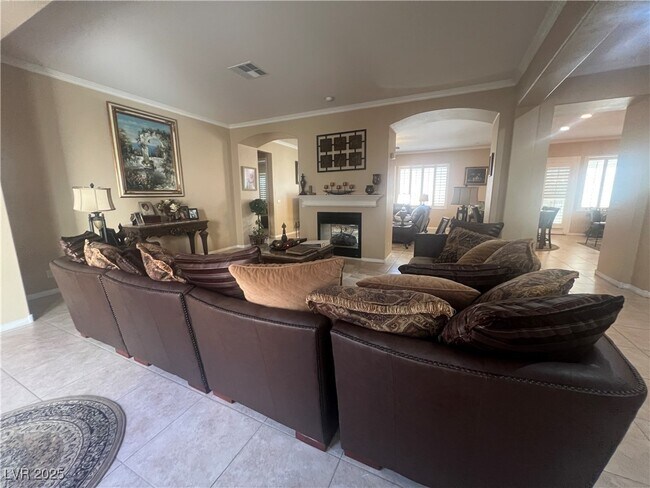 Building Photo - 6625 N Arbor Bluff Ct