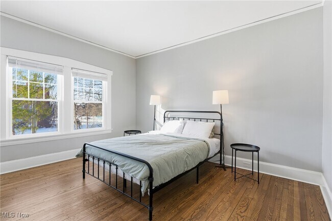 Building Photo - 2728 Euclid Heights Blvd