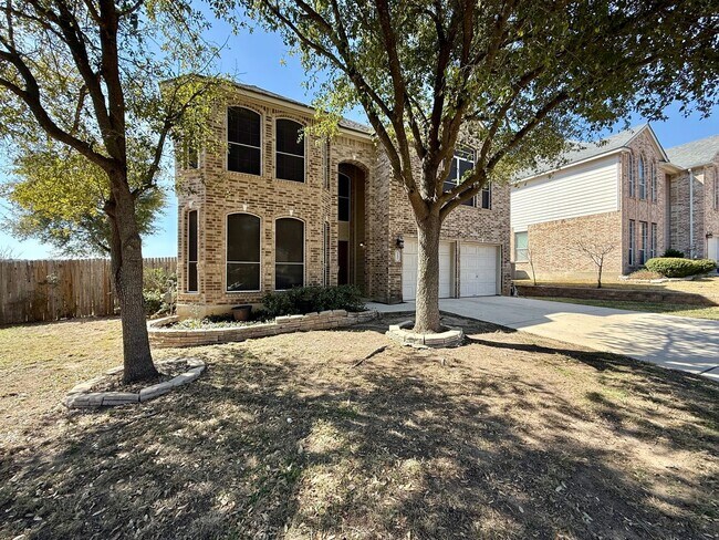 Building Photo - 5 bedroom, 3 bathroom home off TPC Parkway!