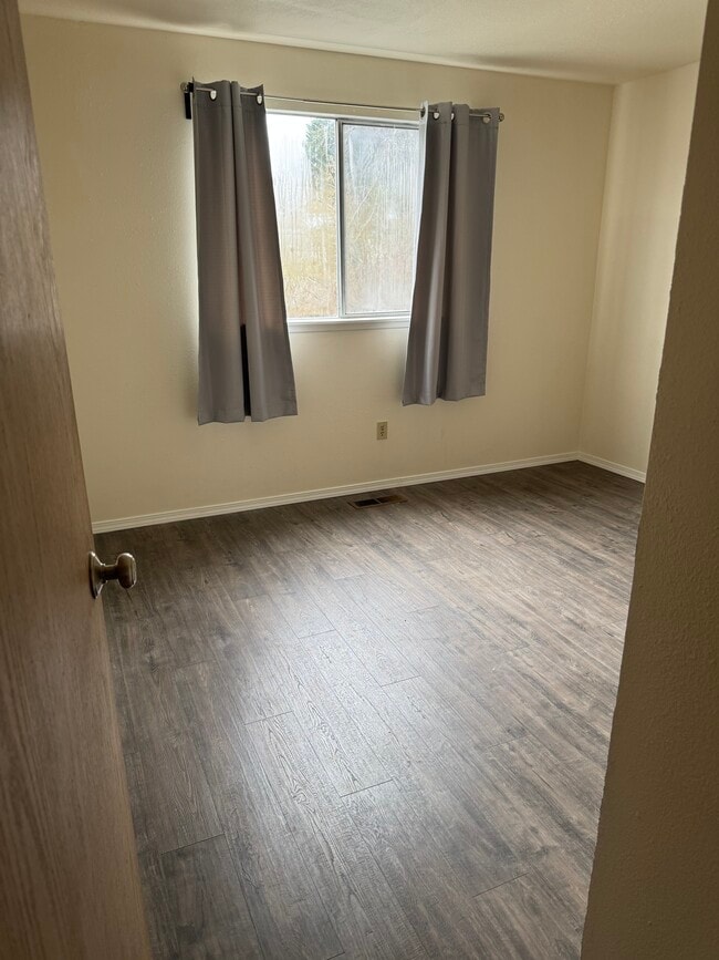 Building Photo - 11720 SE 223rd Dr