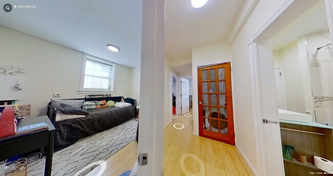 Building Photo - 67 Seeley St