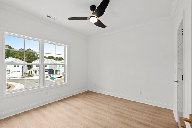 Building Photo - 113 ARBOR RIDGE CIR