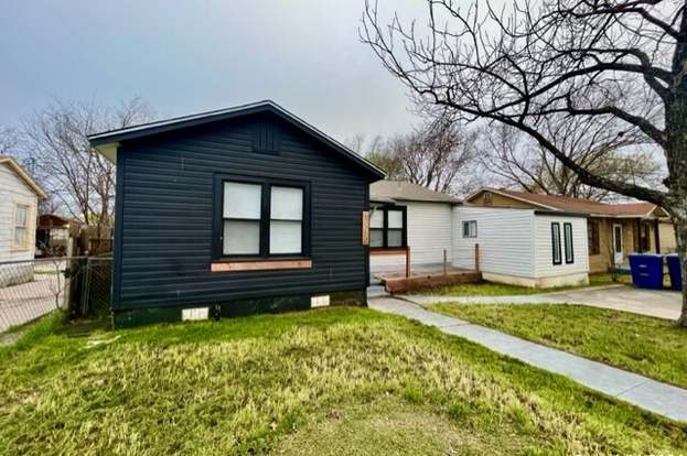 Building Photo - 1110 Clower-