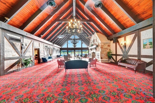 Building Photo - 3650 Inverrary Dr