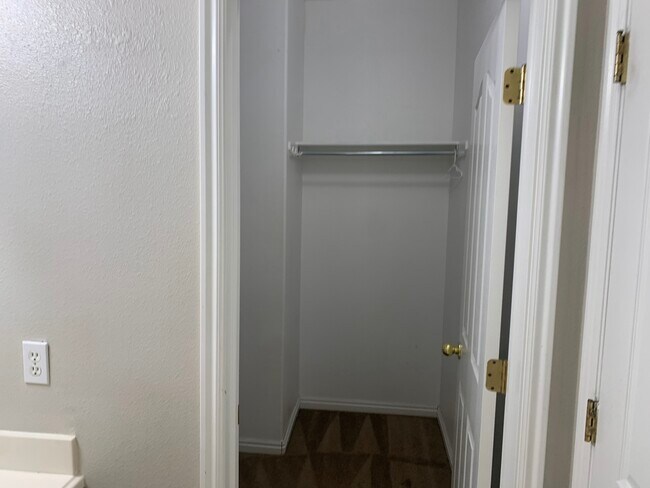 Building Photo - 3480 S Ashby Vw Cv