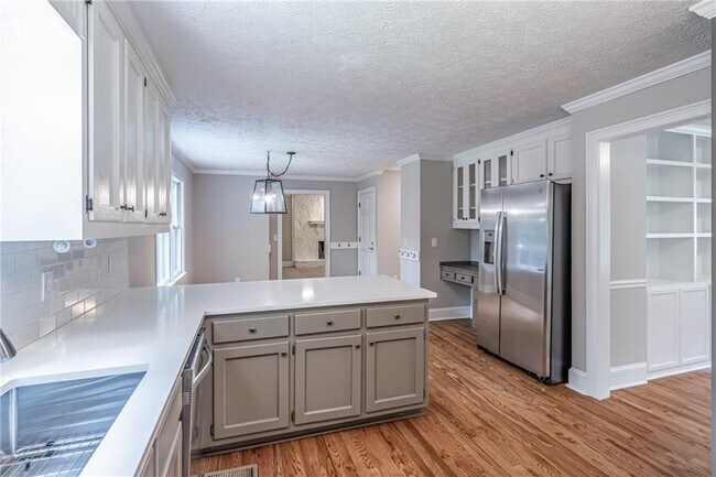 Building Photo - 1022 Knotts Pointe Dr