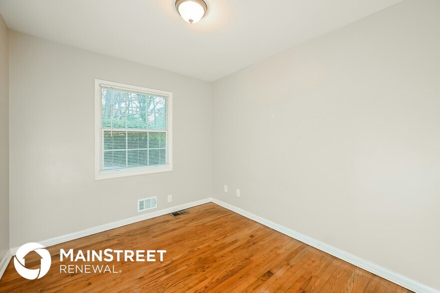 Building Photo - 1039 Verdi Way