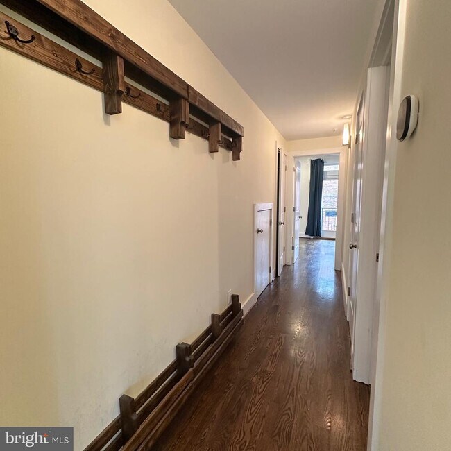 Building Photo - 1478 Harvard St NW