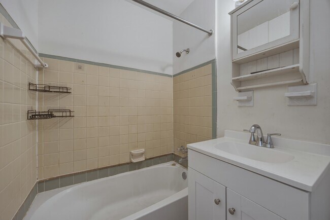 Building Photo - 1641 Atkamire Dr
