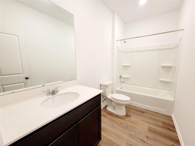 Building Photo - 1111 Cattail Ln