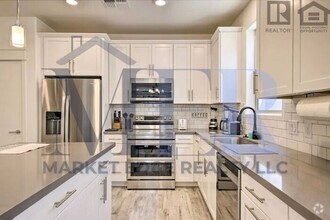 Building Photo - 2Bed/2.5Bath Town House at Kyrene/Chandler...