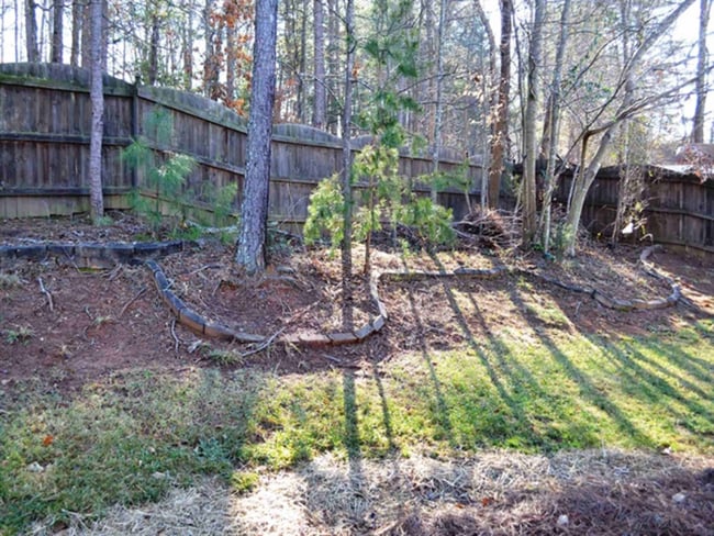 Building Photo - 116 Laurel Meadows Pkwy