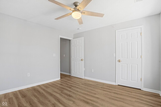 Building Photo - 6525 Emerald Hill Ct