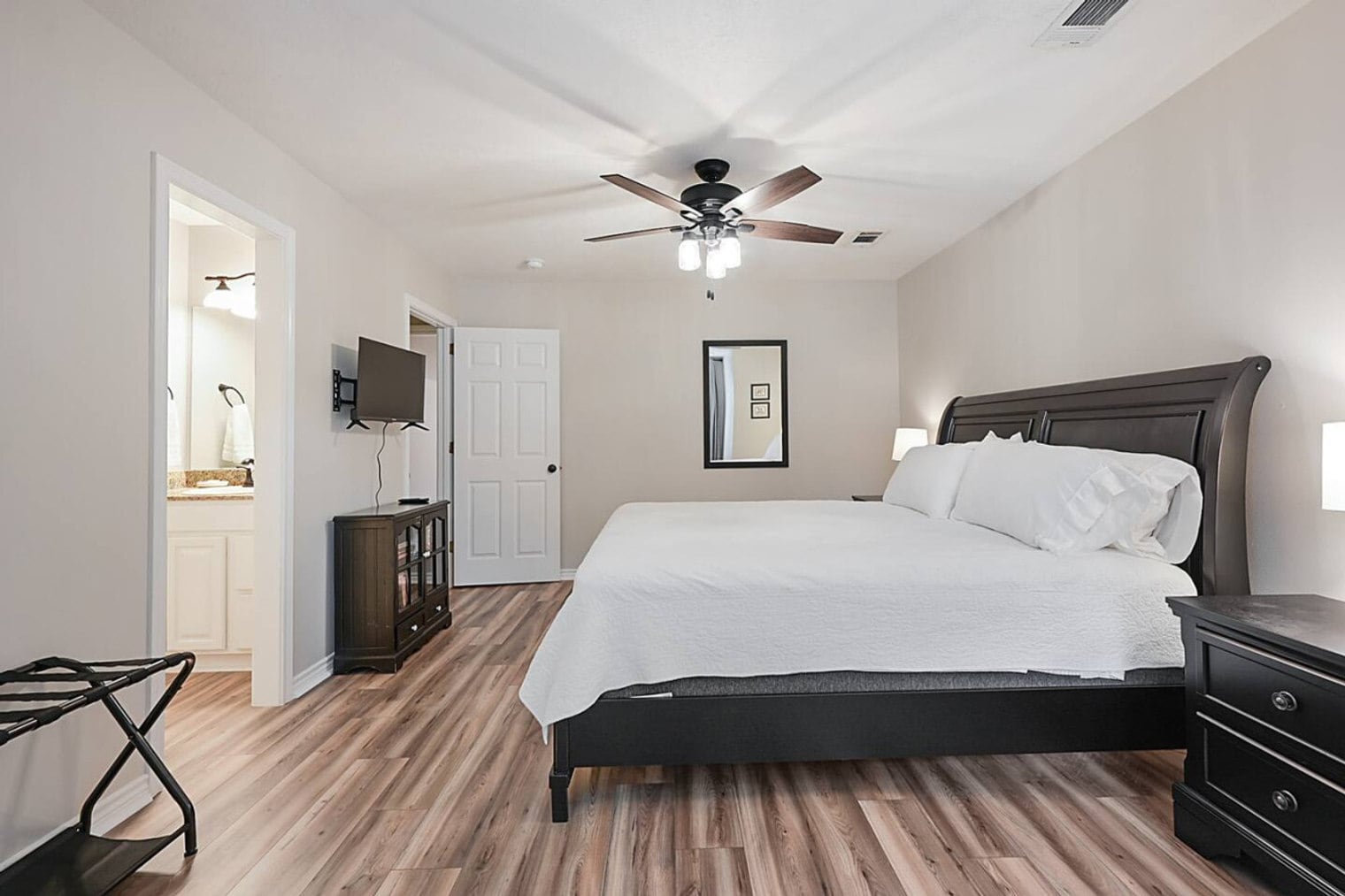 Building Photo - 406 Montauk Ct