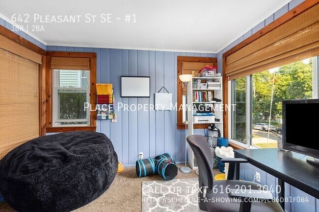 Building Photo - 642 Pleasant St SE