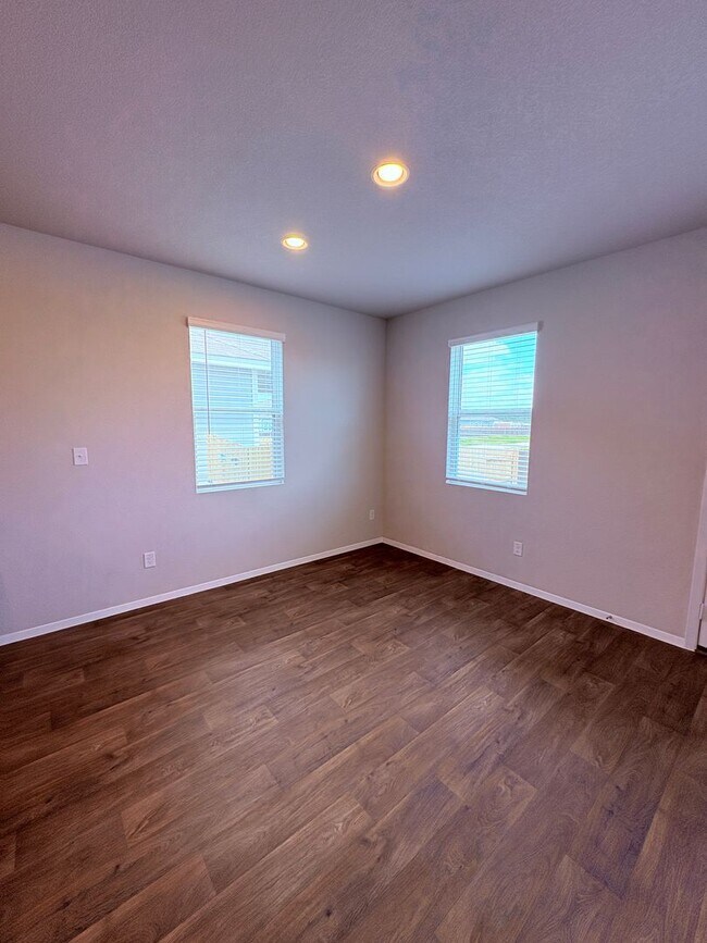 Building Photo - Brand New 4-Bedroom Home in Pflugerville –...