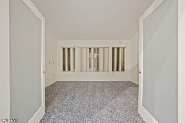 Building Photo - 3009 Linkview Dr
