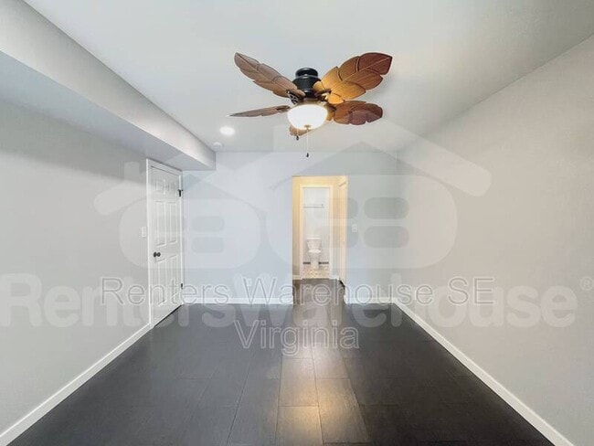 Building Photo - 2325 Sea Shell Rd