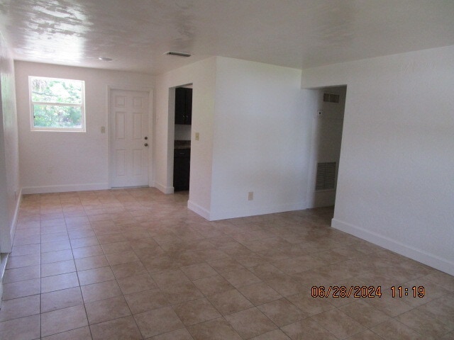 Building Photo - 1025 Imperial Dr