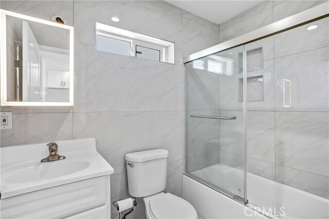 Building Photo - 857 S Idyllwild Ave
