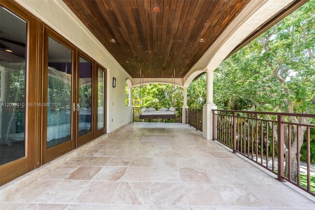Building Photo - 9240 SW 140th St
