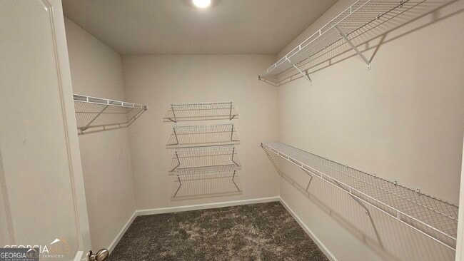 Building Photo - 777 Ironhorse Ln SW