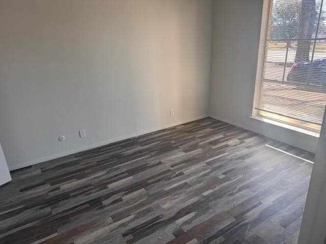 Building Photo - 2903 Clarksville St