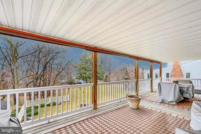 Building Photo - 8908 Goldentree Ln