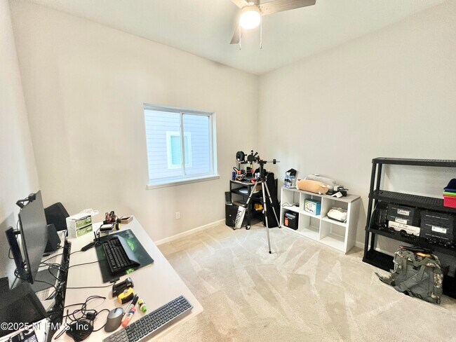 Building Photo - 453 Windley Dr