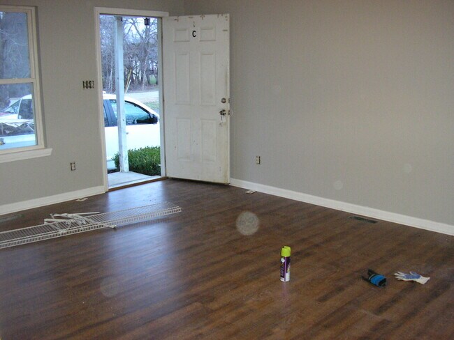 Building Photo - 4490 Woodstone Drive