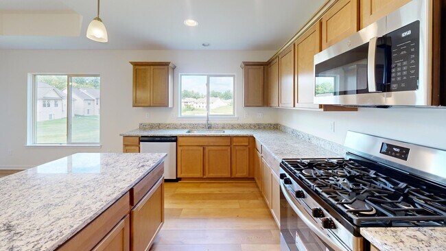 Building Photo - 5391 Swan Dr