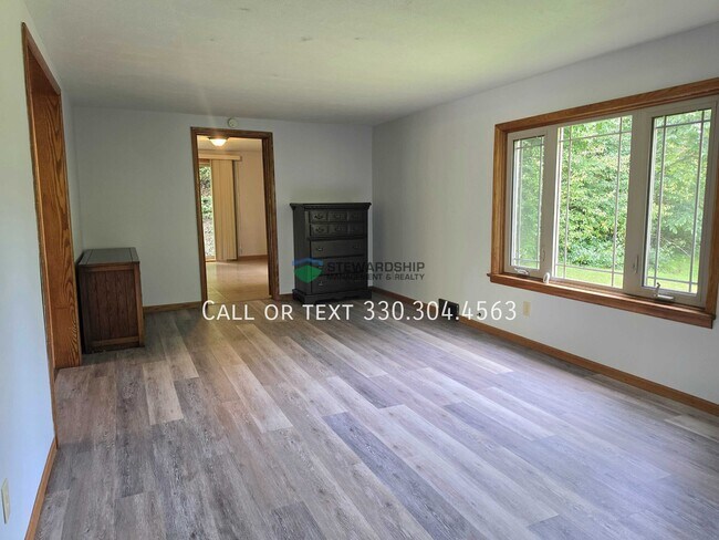 Building Photo - 16276 Johnson Hill Rd