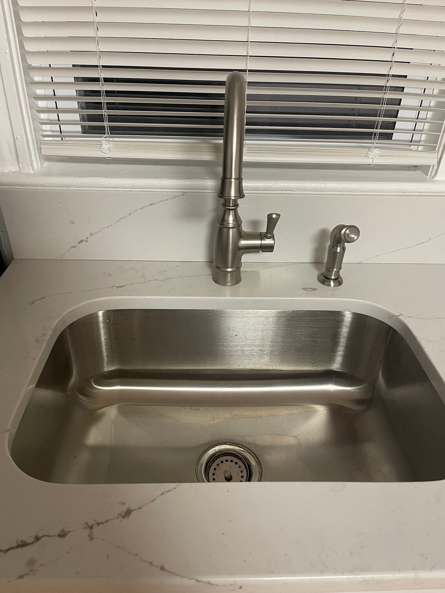 Building Photo - 84 Endicott St