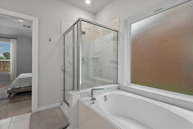 Building Photo - 15815 Eastern Meadowlark Wy