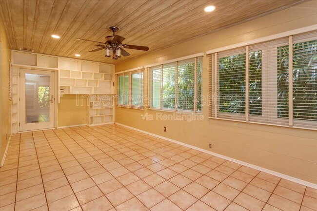 Building Photo - 816 Putnam Ave