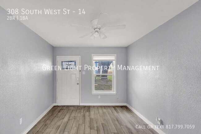 Building Photo - 308 South West St-14