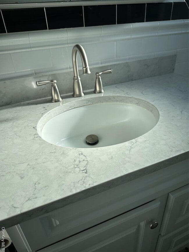 Building Photo - 55 Tulip Ave