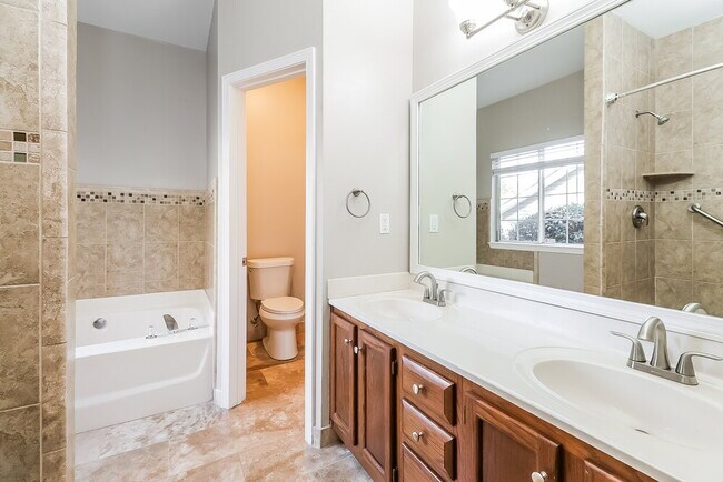 Building Photo - 7405 Chidley Dr