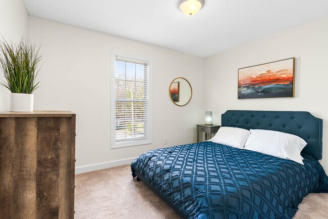 Building Photo - 909 Danley Ln