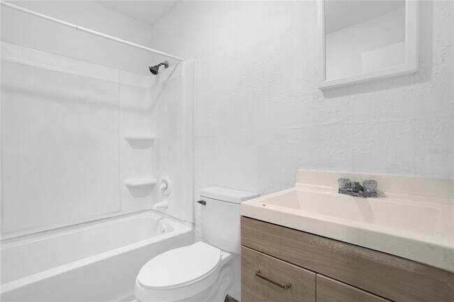 Building Photo - 516 Pitt St