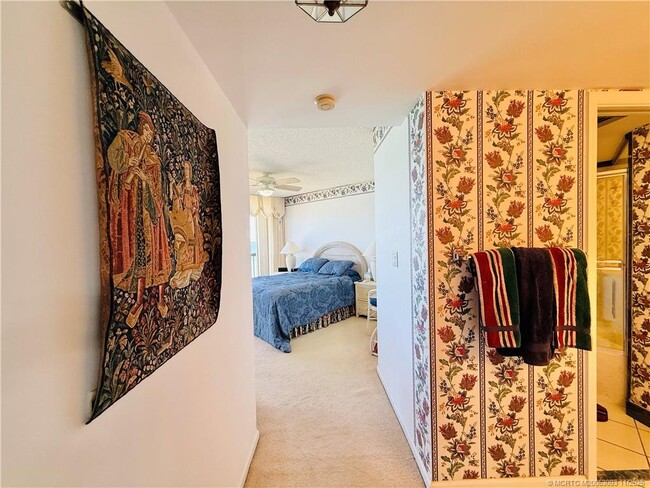 Building Photo - 9500 S Ocean Dr