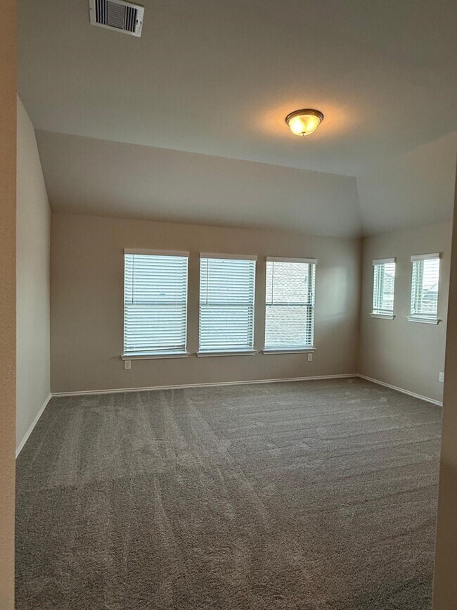 Building Photo - 8703 Beaming Creek Ct