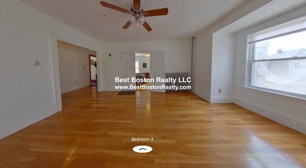 Building Photo - 44 Hooker St