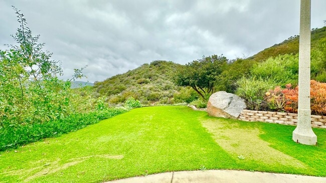 Building Photo - Beautiful, Single Story, Private Entry, De...